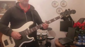 trying to play along China Girl with a fender deluxe precision duff mckagan bass