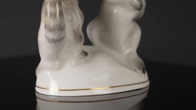СТАТУЭТКА, КОТ И ЗАЯЦ, ФАРФОР, РИГА, РИЖСКАЯ ФАРФОРОВАЯ ФАБРИКА, АВТОР МОДЕЛИ - ЛИЗА ДЗЕГУЗЕ