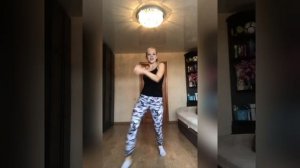 Физкульт-разминка "Вставай!" Зарядку проводит Устинова В.  вместе с  Мамедовой Э  . 07.05.2020 10-0