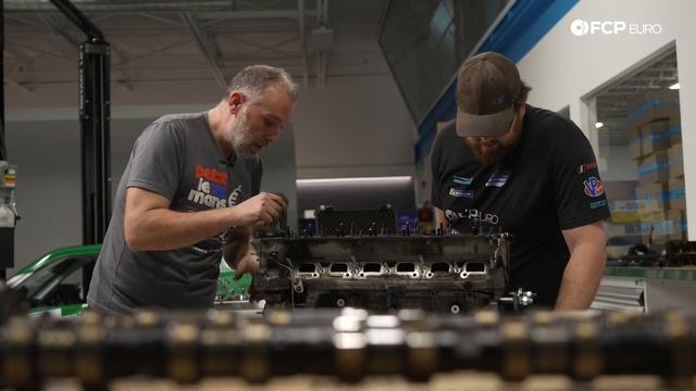 BMW M54 Engine Teardown - Dissecting A Windowed Block After A Money Shift смотреть онлайн