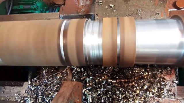 Самодельный отрезной резец в работе смотреть онлайн