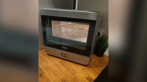 Микроволновая печь Hotpoint-Ariston MWHA 1332 X