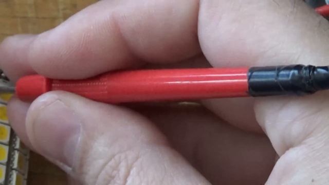 Ремонт экономок своими руками. Repair of economical LED lamps. смотреть онлайн