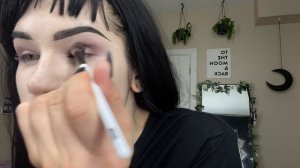 *Casual* Everyday Goth/Alt Makeup Tutorial + NEW FAVE FOUNDATION