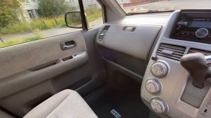 Honda Mobilio с пробегом 400000 км. Ржавый японский холодильник.