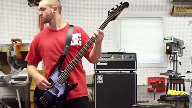 Metallica - Welcome Home (Sanitarium) on bass смотреть онлайн