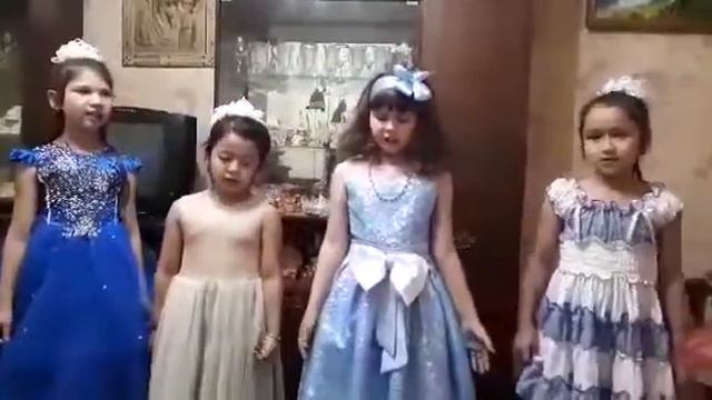 Вот бы парус поднять, в путь отправиться дальний смотреть онлайн