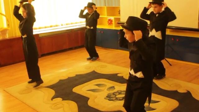 Танго в изпълнение на деца от ЦДГ "1 Юни" в гр.Панагюрище - 2