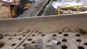 Грохот McCloskey R-155 Тверьтранснеруд на переработке валунов