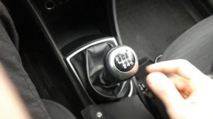 Как включить задний ход на hyundai solaris.mp4