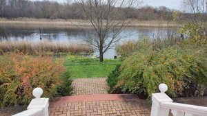 Сапсёрфинг на Усманке. Посетили усадьбу Лосевых - Шатиловых 6 ноября 2022 года.