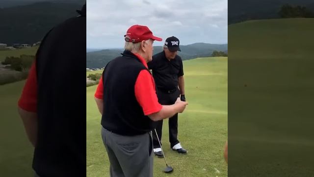 Jack Nicklaus gives Gary Player tips for the full backswing: September 2020 смотреть онлайн