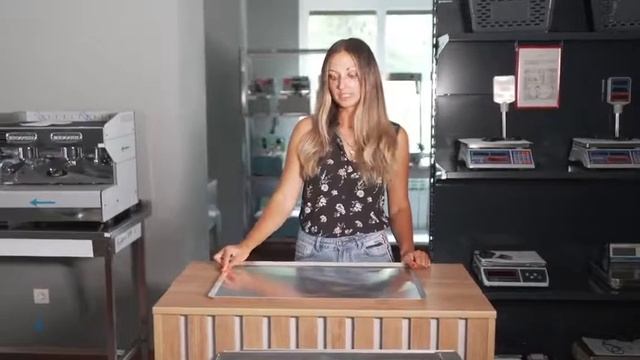 Противень алюминиевый 530х325 мм Brillis смотреть онлайн