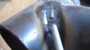 Врезка труба в трубу без отрыва (полуповоротная врезка).mp4