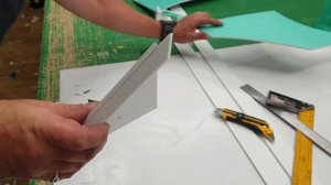 Кондуктор для резки пластика из подручных материалов