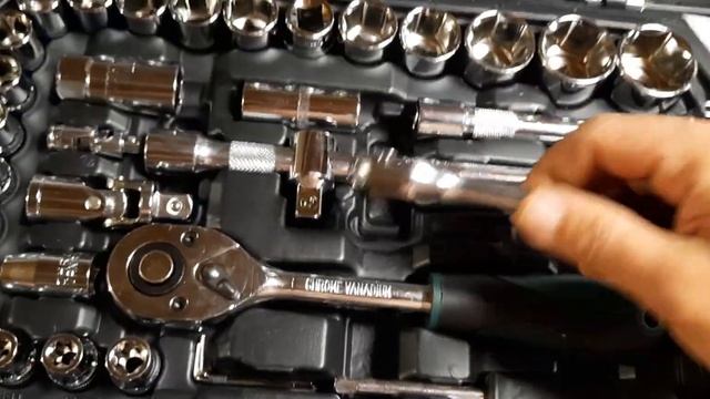 набор 108 предметов. сата. TOOLS KAHOK это название который могут . смотреть онлайн