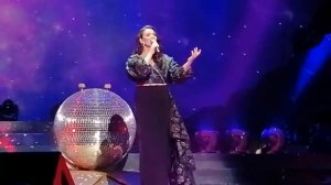 Оксана Федорова на юбилейном концерте поэтессы Галины Заренковой в БКЗ Октябрьский.