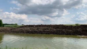 Работа экскаватора драглайн Э-10011Е. Мелиоративные работы по устройству водоёма, пруда.