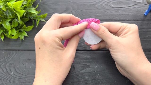 Резиночки из фоамирана Цветы из фоамирана Flores de fomi смотреть онлайн