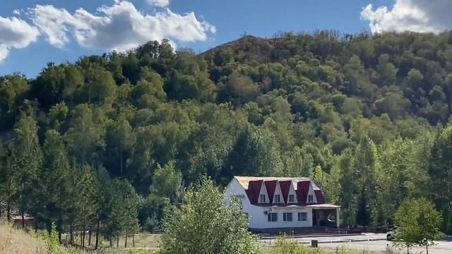 Красивое место в Башкирии! Высокая скала, река Ямашла, база отдыха «ЯМАШЛА» сентябрь 2021 год!