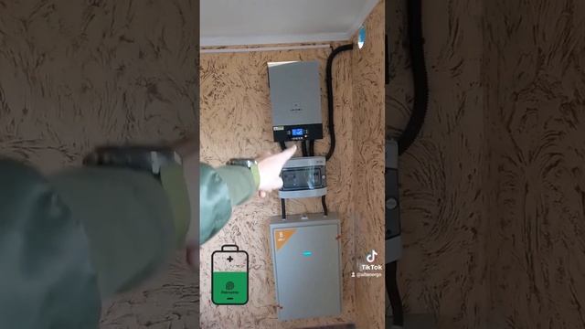 Модернізація мережевої станції 30 кВт у Гібридну з використанням інвертора 5 кВт та акума 6 кВт смотреть онлайн