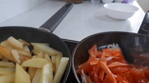 Жареная картошка с овощами