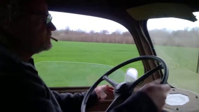 R 2065 1000 kg 1954 1ere sortie смотреть онлайн