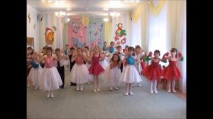 Танец "Далеко от мамы". Авторская разработка Лукашенко О. А. музыкальный руководитель - хореограф