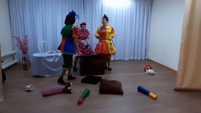 Ириска Барбариска и мамин день смотреть онлайн