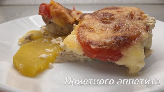 Нежная куриная грудка в сливках в духовке. Запеканка из курицы и картошки.