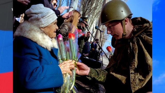 День флага Донецкой Народной Республики смотреть онлайн