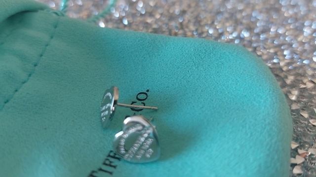 Опять мне подсунули фальшивые серьги Тиффани. ? смотреть онлайн