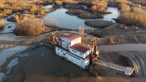 КАК ДОБЫВАЮТ ЗОЛОТО В РОССИИ, ПРИИСК СОЛОВЬЕВСКИЙ. КАК РАБОТАЕТ ДРАГА, ЗОЛОТОДОБЫЧА И ОБОГАЩЕНИЕ