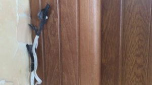 Деревянный наличник на пластиковую дверь своими руками.Useful advices of furniture-maker.