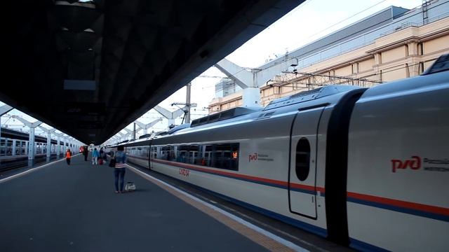 Прибытие ЭВС1-06 "Сапсан" на станцию Санкт-Петербург-Главный смотреть онлайн