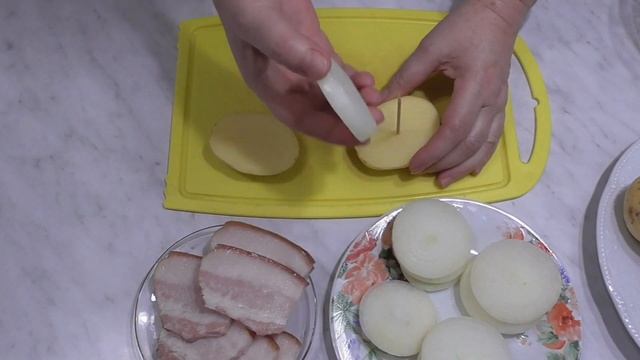 ВКУСНЫЙ УЖИН из Простых Продуктов! КАРТОФЕЛЬ по-Русски!