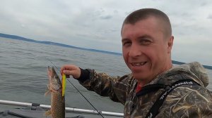 Спиннинг maximus advisor twitch - гов...о! Порыбачил блин!