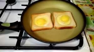 Бутерброды с яйцом на сковороде! Очень сытные и вкусные!