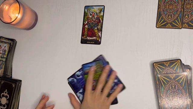 На 4 короля: любовный треугольник смотреть онлайн