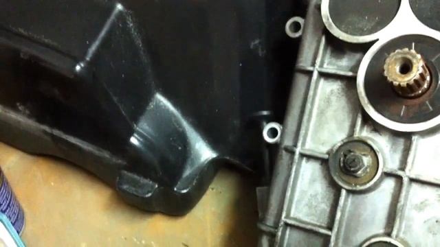 Снятие гусянки на(Removing tracks) LYNX ARMY V 800 2008г смотреть онлайн