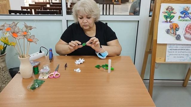Мастер класс по изготовлению броши из перьев цесарки