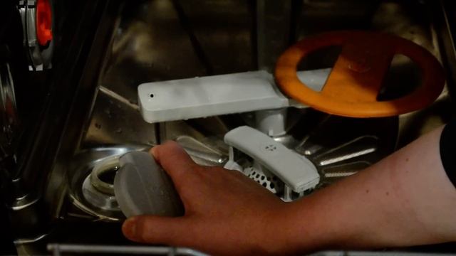 Посудомоечная машина Electrolux ESF45055XR смотреть онлайн