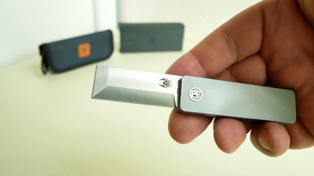 Petrified fish PFE09-BS Cash,14C28N Satin, Titanium смотреть онлайн