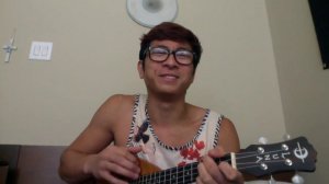 Israel Kamakawiwo'ole -  Somewhere Over The Rainbow [Cover]