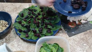 ОРИГИНАЛЬНЫЙ салат со свеклой и сыром Фета!