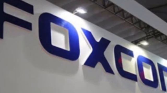 Apple Orders Foxconn To Shift Some MacBook and iPad Production From China To Vietnam. смотреть онлайн