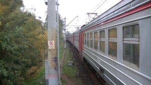 Электропоезд ЭР2Р-7048 платформа Рабочий Посёлок