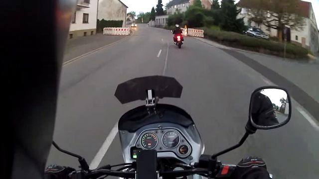 Катаем на Aprilia Pegaso 650 и Yamaha Diversion 900 #5 смотреть онлайн
