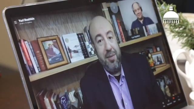 Демократы или Республиканцы - кто служит американскому народу?
