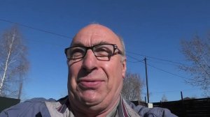 Бурение скважины станком.